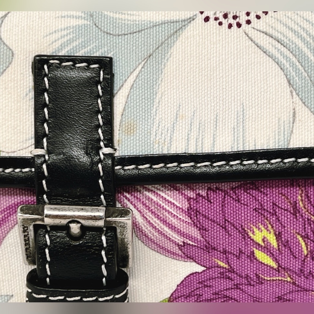 Burberry London Canvas Floral Clutch RARE - Picture 6 of 13